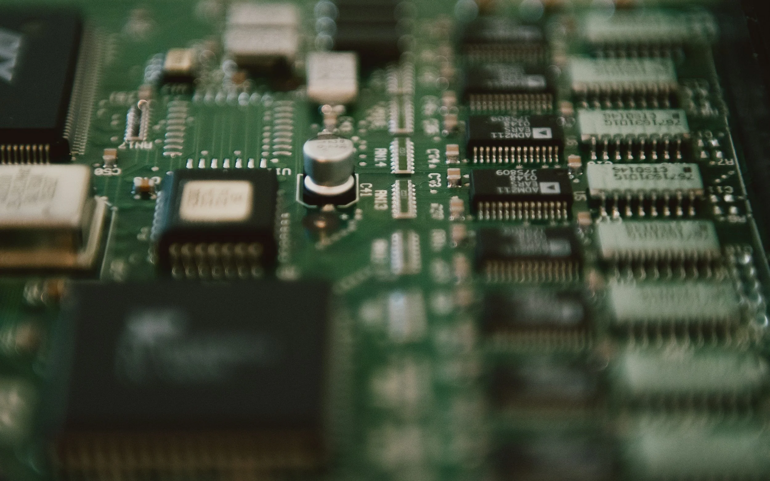 G7–G10 Electrical Engineering Experience: AI, Python & ESP32