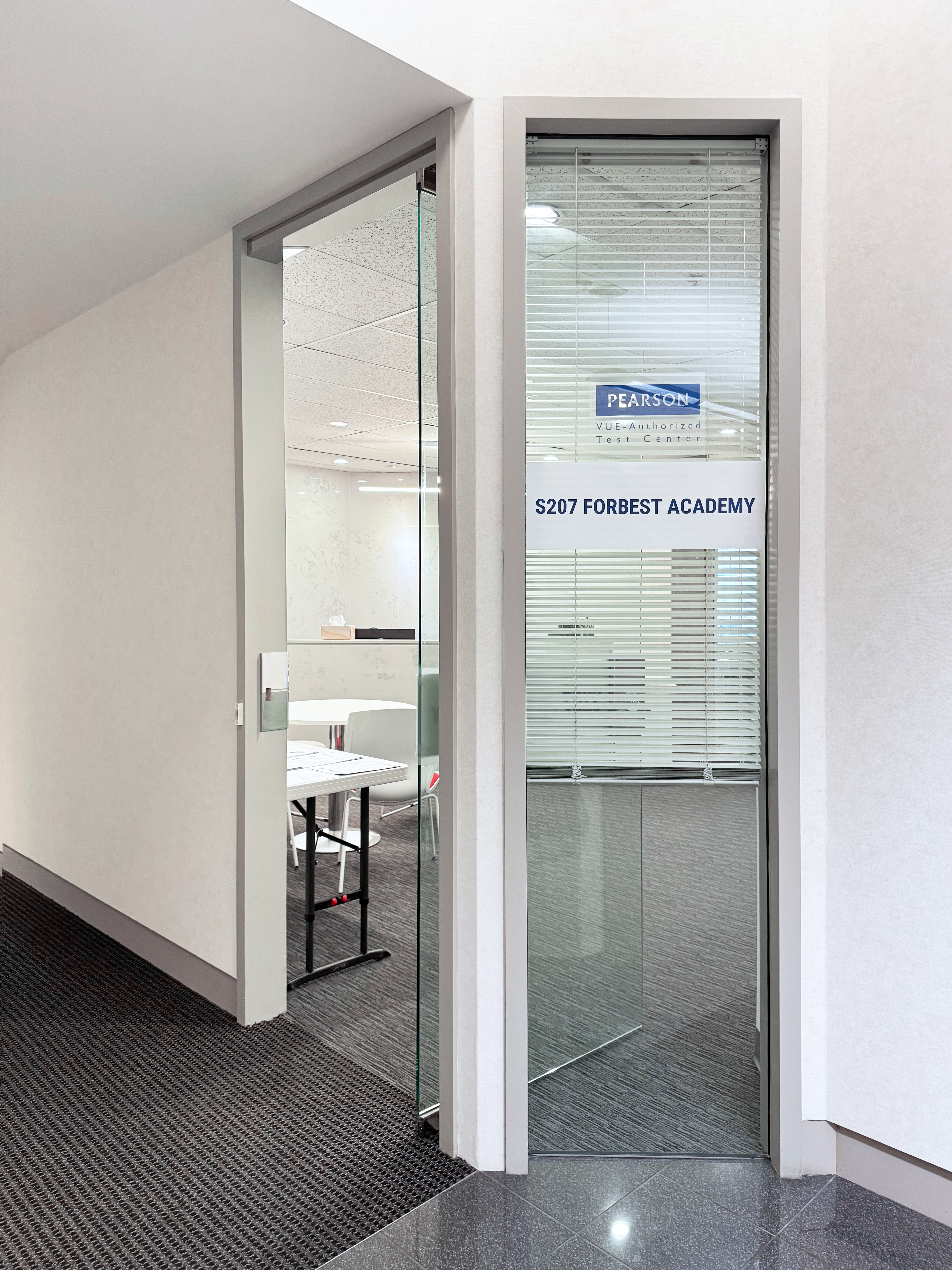 Richmond Office: Entrance
